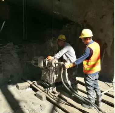 海兴水下抗分散灌浆料特点 水下不分散注浆料介绍