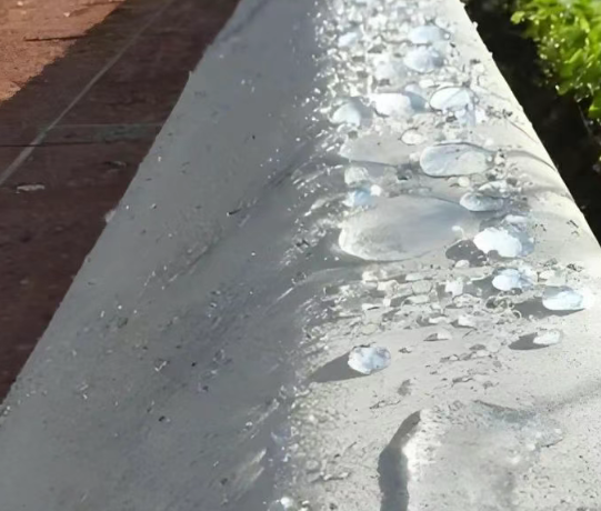 海兴硅烷浸渍涂料在混凝土保护中的应用